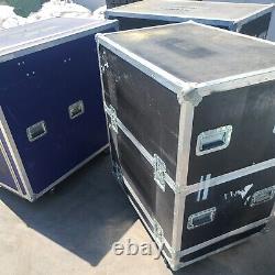 4 Roadie Caseman Space Case Rolling road cases used good condition huge deal