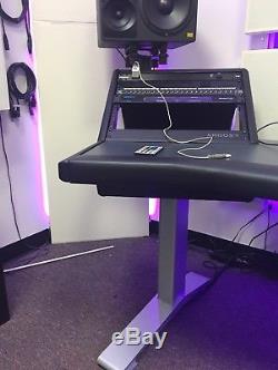 Argosy Halo Workstation Desk with Extras