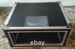 EWI 6RU Rackmount Hard case. Foam in lids, rubber feet. 181/2 Deep. Black