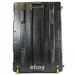 Gator Cases ATA Molded Mixer Case with Wheels and Tow Handle 20 x 30 Inches