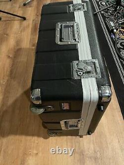 Gator Cases G-MIX 19X21 For 19X21 Mixers Molded Pe Audio Mixer Gear Case New