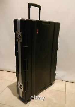Gator G-MIX 24 X 36 ATA Mixer Case with Wheels & Removable Angled Pad