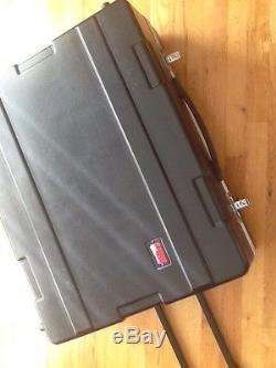 Gator Mixer Road Case With Wheels