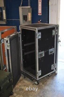 Midwest Case 22RU Rolling Rack Road Case Shock Mount Heavy Duty Professional A/V