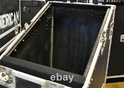 Mixer Top / Rack Case by AVS Duracase Used in Fair Condition