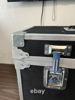 Nielsen Sessions Hartford CT USA Travel Case Lock Box 20x11x18