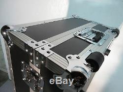 Odyssey FZGSDJ10W Glide Style DJ Coffin Case For 2 Turntables & Mixer