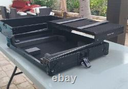 Odyssey FZGSTKS4BL Black Label Glide Style Case fits Traktor S4 DJ Controller