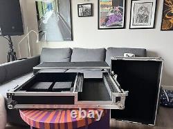 Odyssey Flight Case For Single Turntable (Battle Style) and 10 Dj Mixer