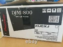 Pioneer DJM 800 mixer + Flight Case and Original Box
