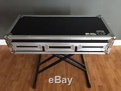 Road Ready RRCDJCD10W 10 Mixer/CD Player DJ Coffin Case with Cooling Fans