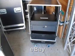 Road Runner Mixer Rack 16 RRU-AD Space with drawers