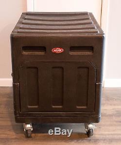 SKB 20U Gig Rig Mixer Rack Case 32 X 24 X 25 Roto Shockmount Touring Case