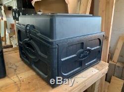 SKB R104 Audio and DJ Rack Case withLaptop Stand Great Condition Free Shipping