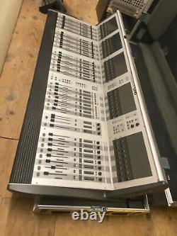 Soundcraft Vi6 digital mixing console, mixer With Racks And Road Cases