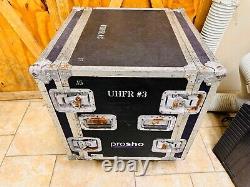 Unbranded Shock Mount 10U ATA Rack Case with4 Castors & 18 Depth 2 Foam