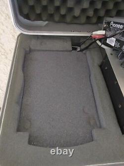 Vtg Pioneer Dj Hard Case with stand